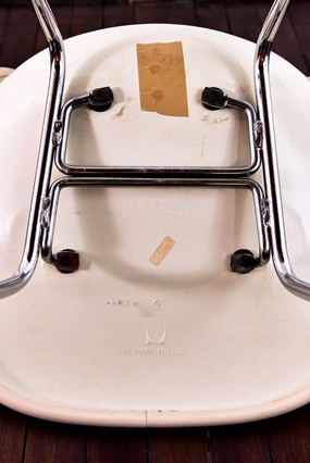 Eames, Herman Miller, fiberglass chair, Charles & Ray Eames